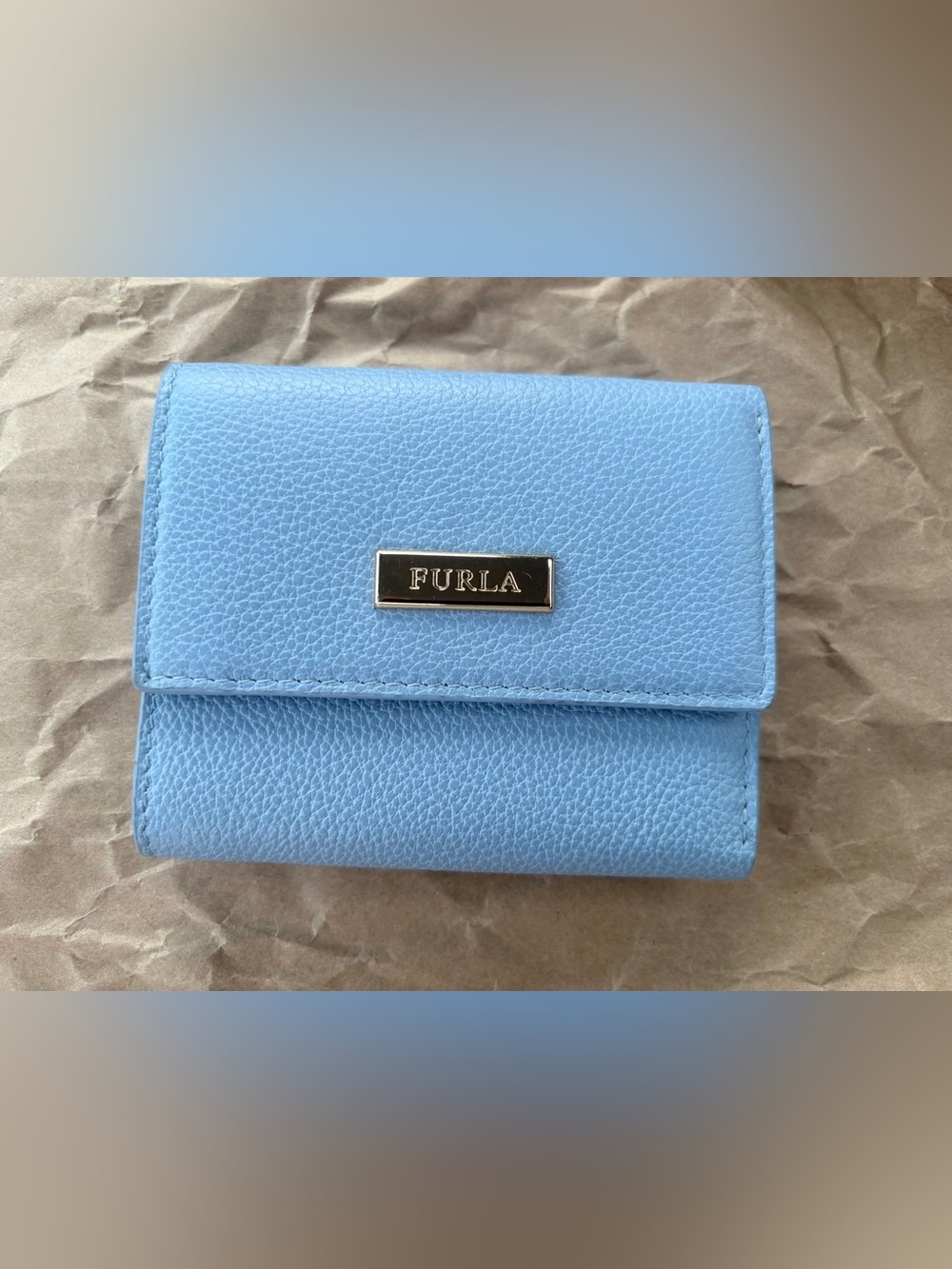 Furla Italian Pebbled Leather Trifold Wallet Powder Blue Gold Hardware EUC